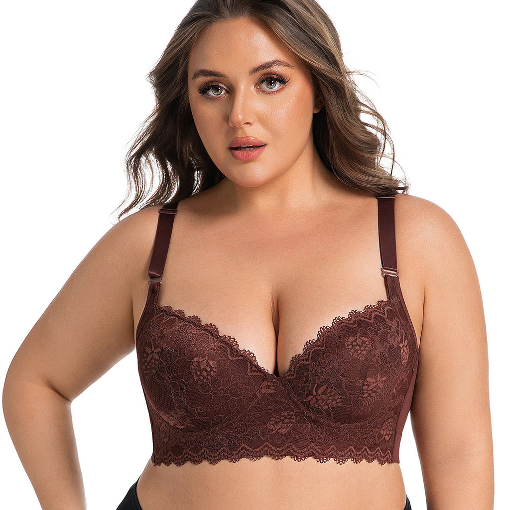 Underwear gathers and shrinks the secondary breasts