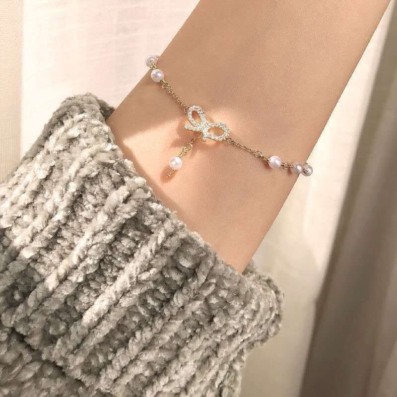 Bow Knot Charm Bracelet for Women